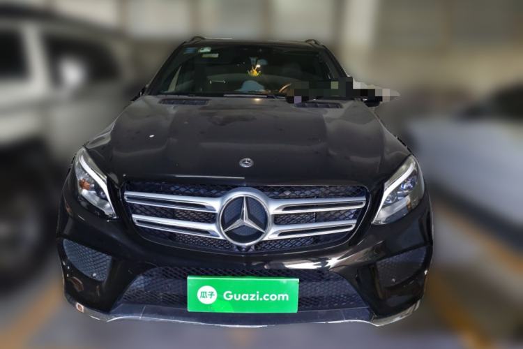 Used Mercedes-Benz GLE 2018 GLE 400 4MATIC Exclusive Edition Front