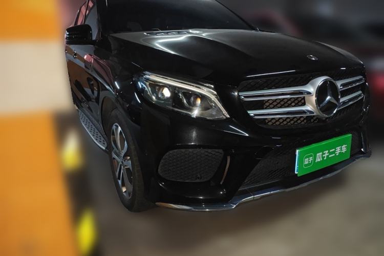Used Mercedes-Benz GLE 2018 GLE 320 4MATIC Dynamic Edition Collector's Edition Front Right 45 Deg