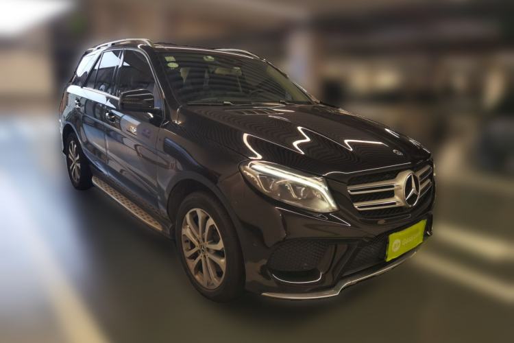 Used Mercedes-Benz GLE 2018 GLE 320 4MATIC Dynamic Edition Collector's Edition Front Right 45 Deg