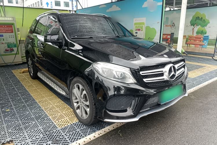 Used Mercedes-Benz GLE 2018 GLE 320 4MATIC Dynamic Edition Collector's Edition Front Right 45 Deg