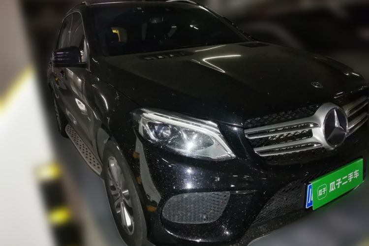 Used Mercedes-Benz GLE 2018 GLE 320 4MATIC Dynamic Edition Collector's Edition Front Right 45 Deg