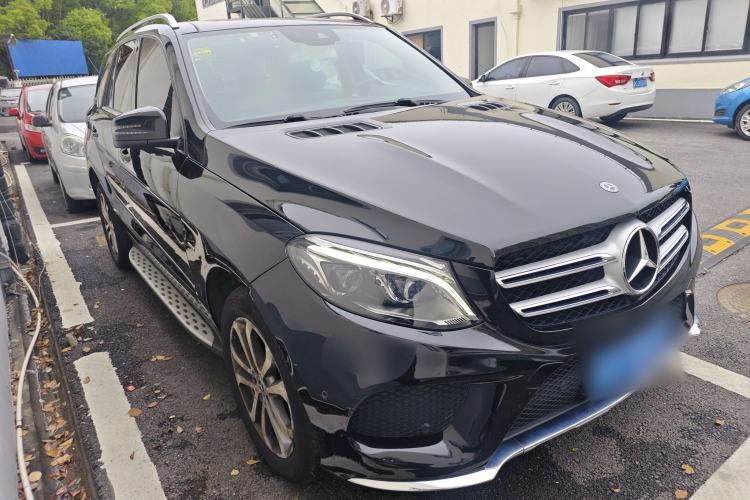 Used Mercedes-Benz GLE 2018 GLE 320 4MATIC Dynamic Edition Collector's Edition Front Right 45 Deg