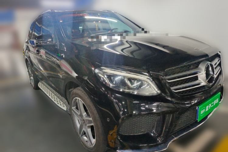 Used Mercedes-Benz GLE 2018 GLE 320 4MATIC Dynamic Edition Collector's Edition Front Right 45 Deg