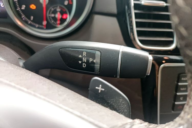 Used Mercedes-Benz GLE 2018 GLE 320 4MATIC Dynamic Edition Collector's Edition Gear Lever