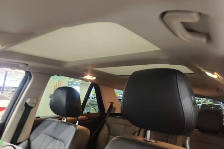 Used Mercedes-Benz GLE 2018 GLE 320 4MATIC Dynamic Edition Collector's Edition Headliner