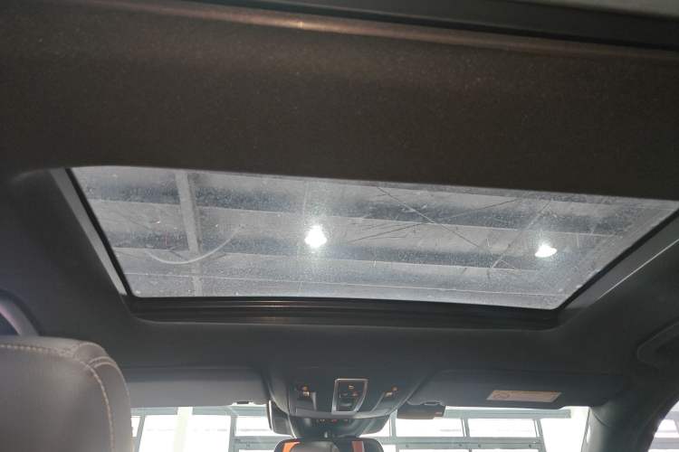Used Mercedes-Benz GLE 2018 GLE 400 4MATIC Exclusive Edition Headliner