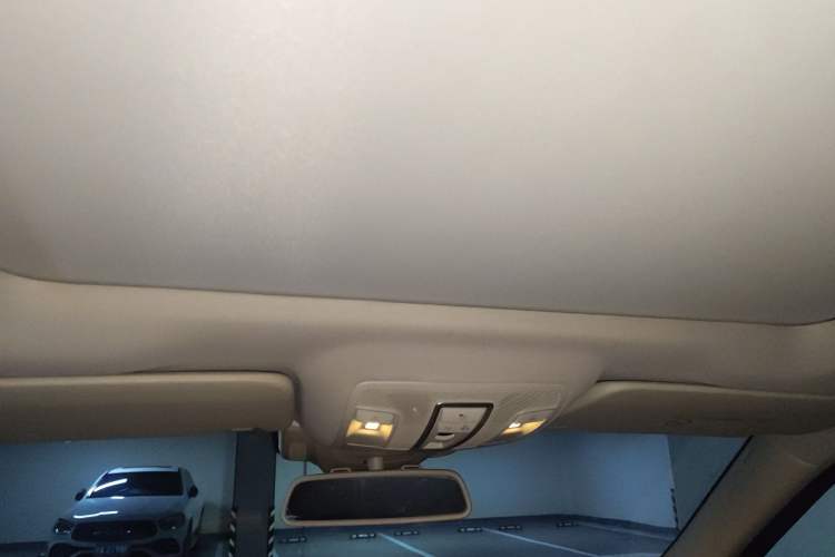 Used Mercedes-Benz GLE 2018 GLE 400 4MATIC Exclusive Edition Headliner