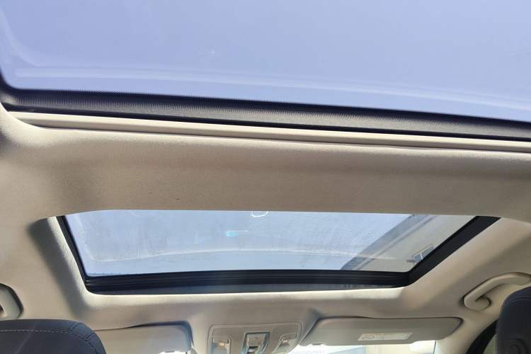Used Mercedes-Benz GLE 2018 GLE 320 4MATIC Dynamic Edition Collector's Edition Headliner