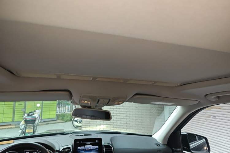 Used Mercedes-Benz GLE  Headliner