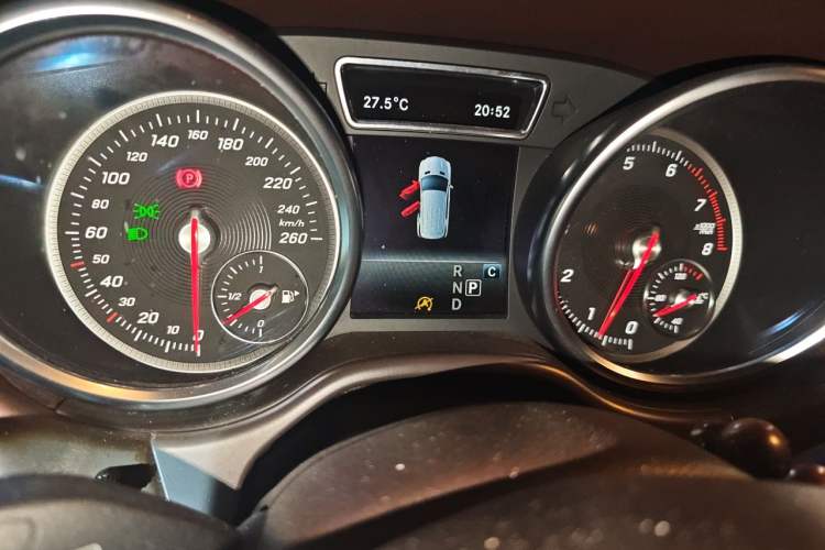 Used Mercedes-Benz GLE 2018 GLE 320 4MATIC Dynamic Edition Collector's Edition Instrument Cluster