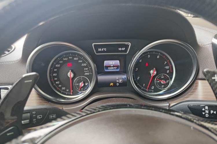 Used Mercedes-Benz GLE 2018 GLE 400 4MATIC Exclusive Edition Instrument Cluster
