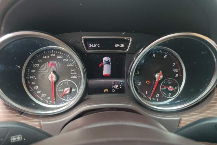 Used Mercedes-Benz GLE 2018 GLE 320 4MATIC Dynamic Edition Collector's Edition Instrument Cluster