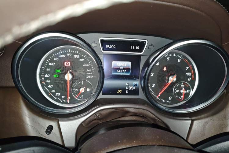 Used Mercedes-Benz GLE 2018 GLE 320 4MATIC Dynamic Edition Collector's Edition Instrument Cluster