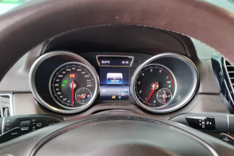 Used Mercedes-Benz GLE 2018 GLE 400 4MATIC Exclusive Edition Instrument Cluster
