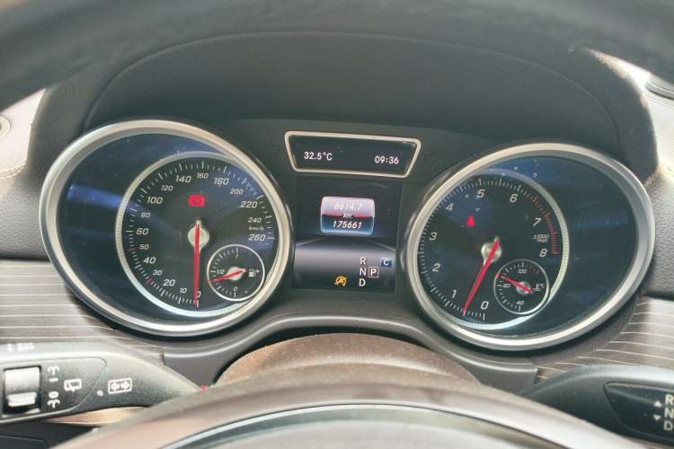 Used Mercedes-Benz GLE 2018 GLE 320 4MATIC Dynamic Edition Collector's Edition Instrument Cluster