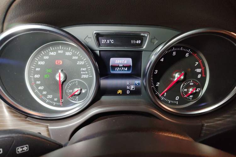 Used Mercedes-Benz GLE 2018 GLE 320 4MATIC Dynamic Edition Collector's Edition Instrument Cluster