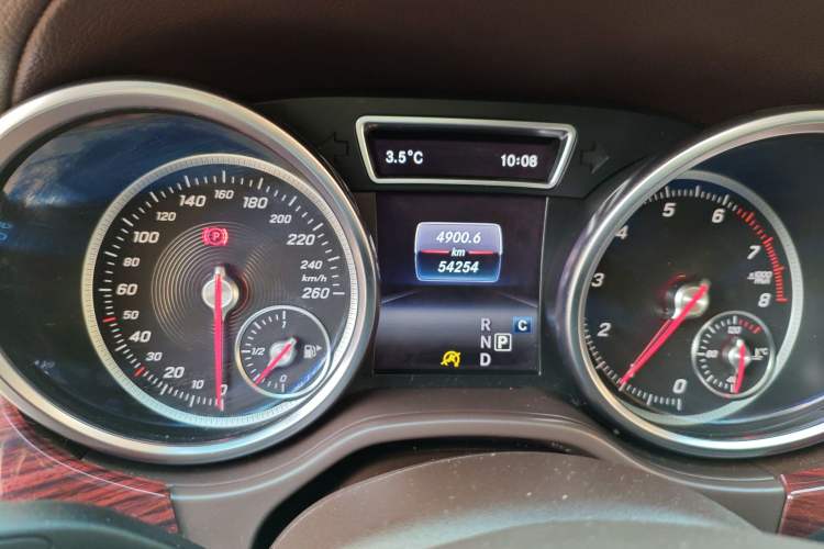 Used Mercedes-Benz GLE 2018 GLE 320 4MATIC Dynamic Edition Collector's Edition Instrument Cluster