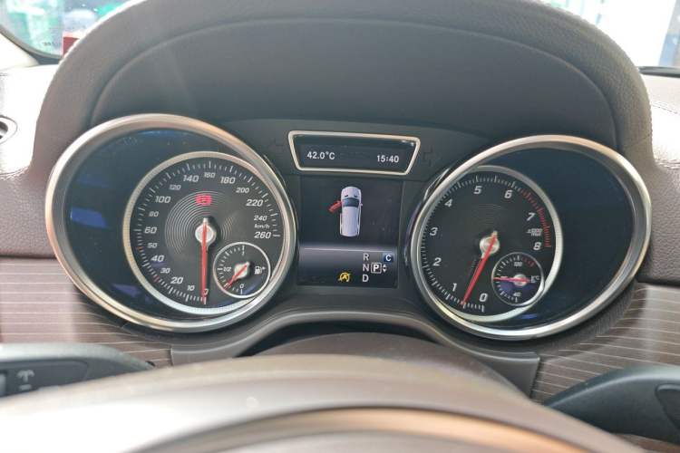 Used Mercedes-Benz GLE 2018 GLE 320 4MATIC Dynamic Edition Collector's Edition Instrument Cluster