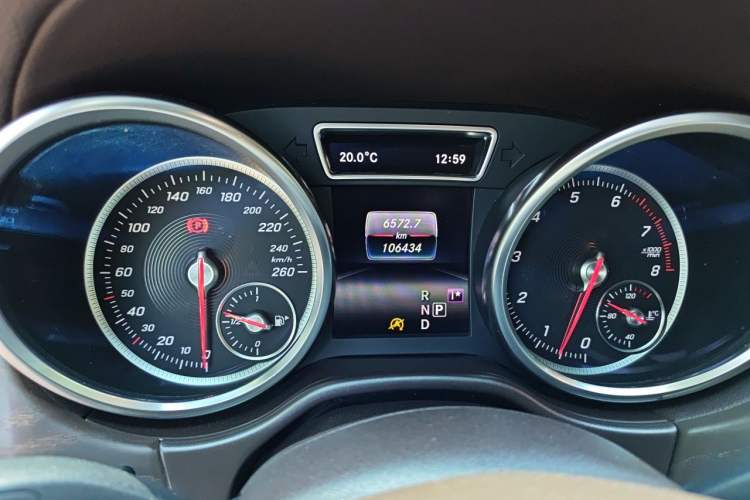 Used Mercedes-Benz GLE 2018 GLE 320 4MATIC Luxury Collection Edition Instrument Cluster