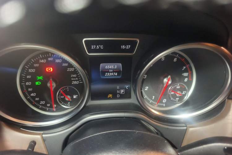 Used Mercedes-Benz GLE 2018 GLE 320 4MATIC Dynamic Edition Collector's Edition Instrument Cluster