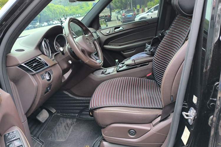 Used Mercedes-Benz GLE 2018 GLE 320 4MATIC Dynamic Edition Collector's Edition Left Front Seat