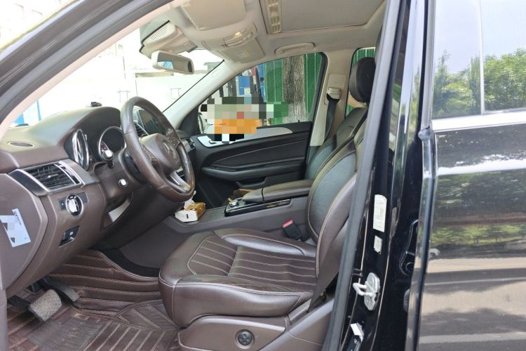 Used Mercedes-Benz GLE 2018 GLE 300 d 4MATIC Left Front Seat
