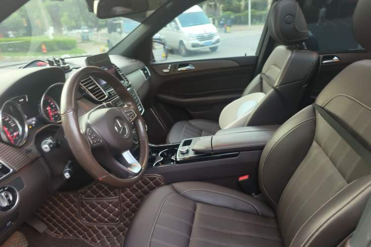 Used Mercedes-Benz GLE 2018 GLE 320 4MATIC Dynamic Edition Collector's Edition Left Front Seat