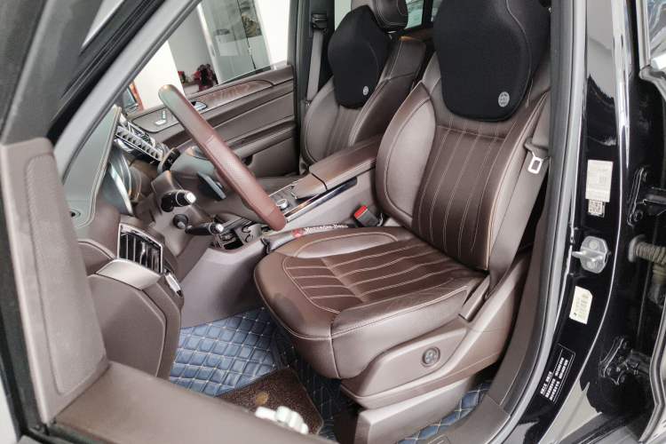 Used Mercedes-Benz GLE 2018 GLE 400 4MATIC Exclusive Edition Left Front Seat