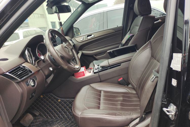 Used Mercedes-Benz GLE 2018 GLE 320 4MATIC Luxury Collection Edition Left Front Seat