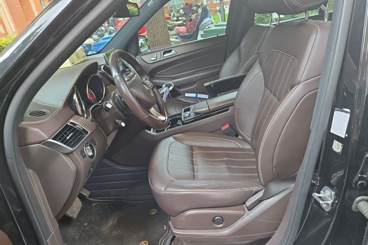 Used Mercedes-Benz GLE 2018 GLE 320 4MATIC Luxury Collection Edition Left Front Seat