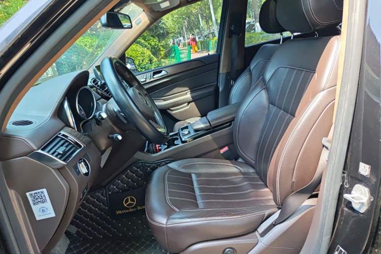 Used Mercedes-Benz GLE 2018 GLE 320 4MATIC Luxury Collection Edition Left Front Seat