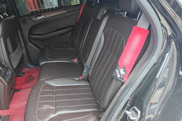 Used Mercedes-Benz GLE 2018 GLE 400 4MATIC Exclusive Edition Left Rear Seat