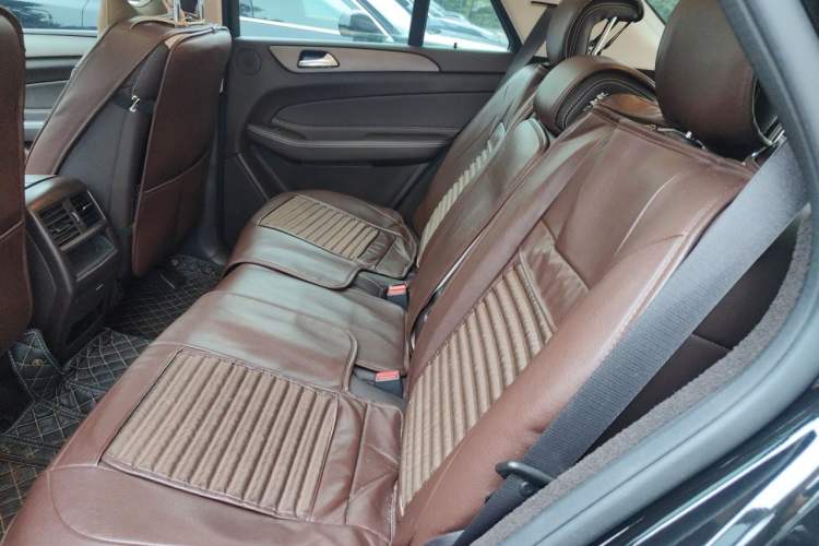 Used Mercedes-Benz GLE 2018 GLE 320 4MATIC Dynamic Edition Collector's Edition Left Rear Seat