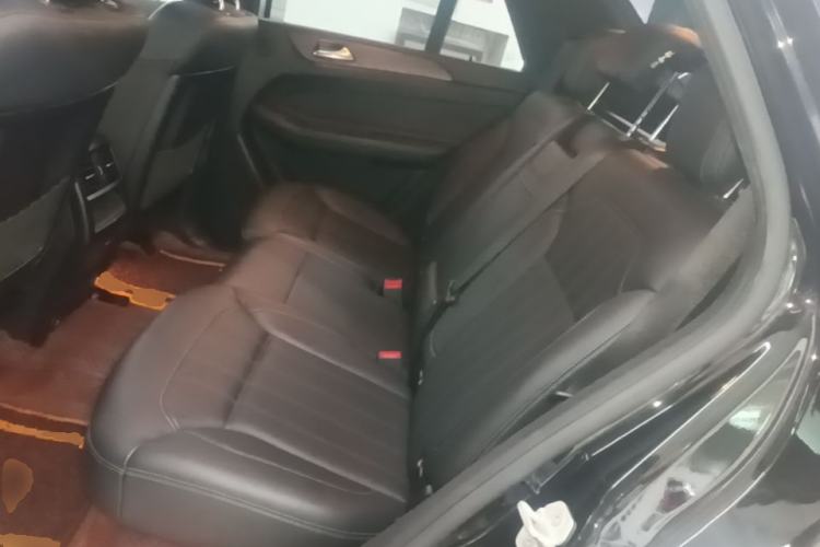 Used Mercedes-Benz GLE 2018 GLE 320 4MATIC Dynamic Edition Collector's Edition Left Rear Seat