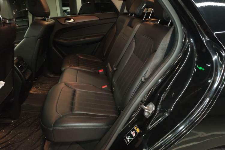 Used Mercedes-Benz GLE 2018 GLE 320 4MATIC Dynamic Edition Collector's Edition Left Rear Seat