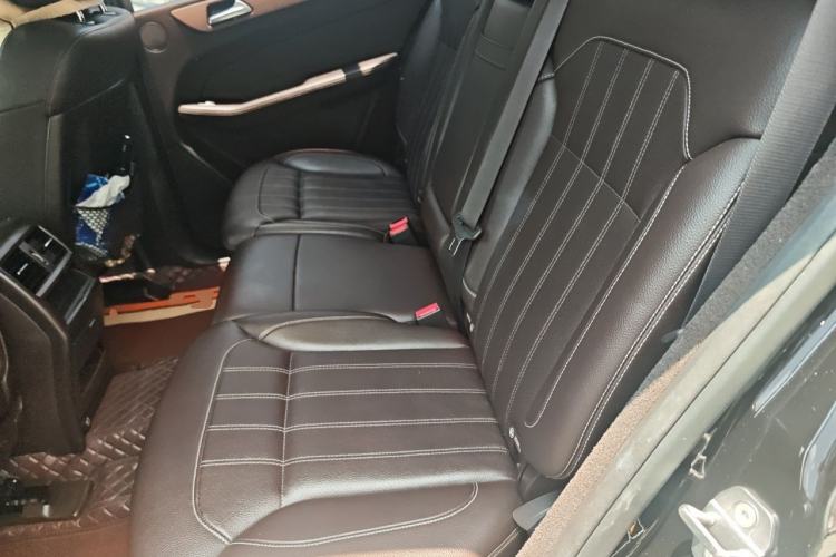 Used Mercedes-Benz GLE 2018 GLE 320 4MATIC Dynamic Edition Collector's Edition Left Rear Seat