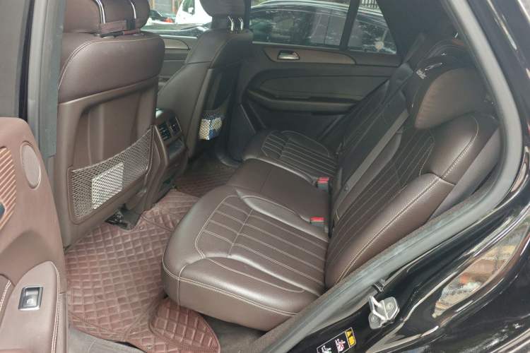 Used Mercedes-Benz GLE 2018 GLE 400 4MATIC Exclusive Edition Left Rear Seat