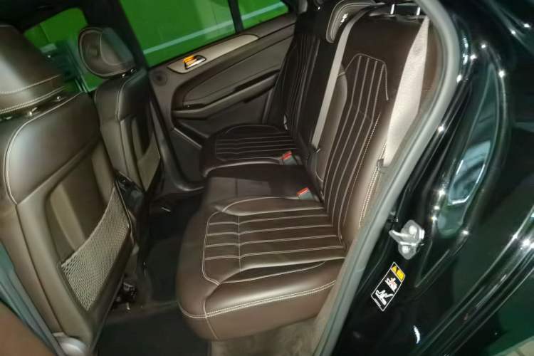 Used Mercedes-Benz GLE 2018 GLE 320 4MATIC Dynamic Edition Collector's Edition Left Rear Seat