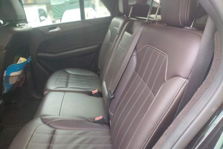 Used Mercedes-Benz GLE 2018 GLE 320 4MATIC Dynamic Edition Collector's Edition Left Rear Seat