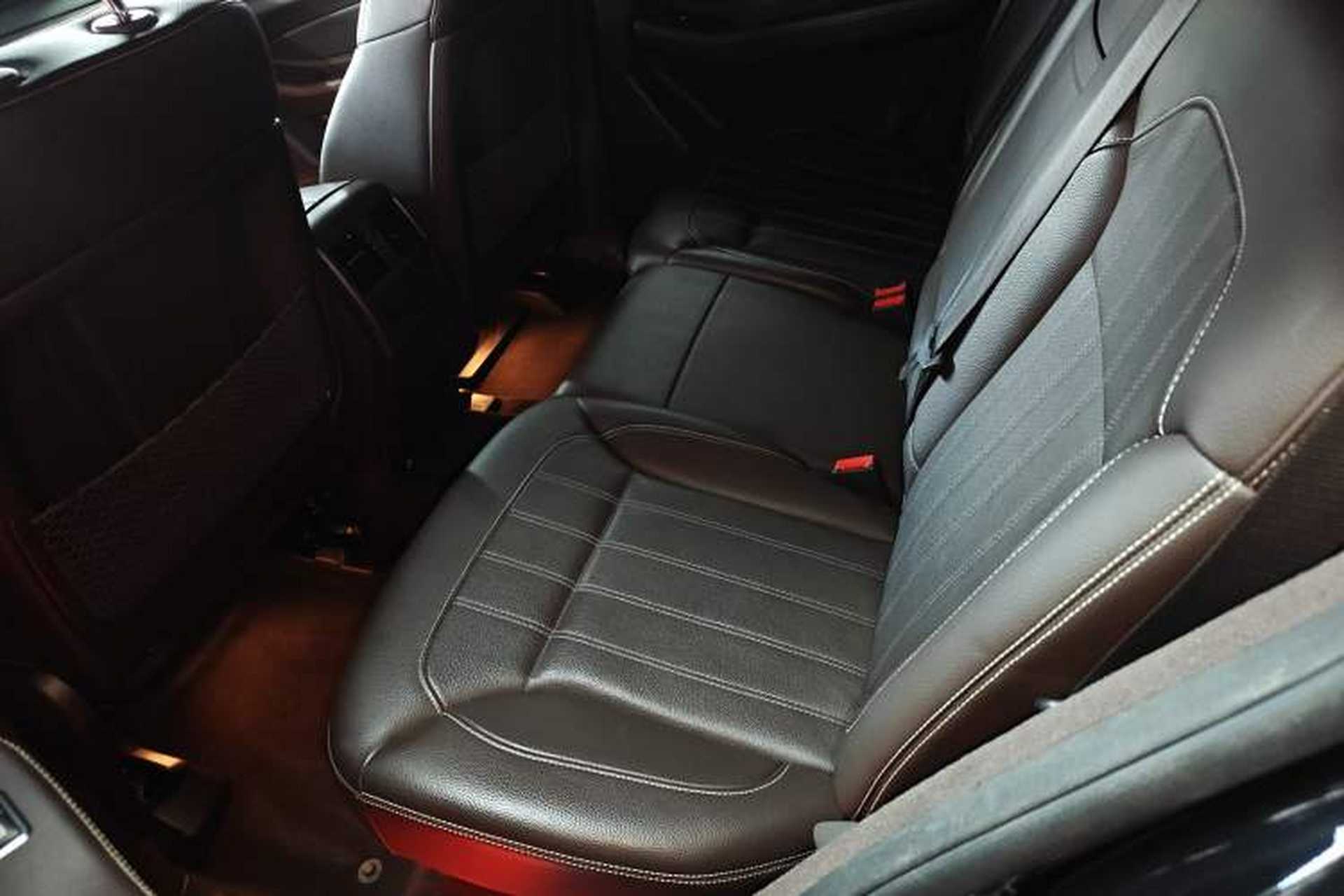 Used Mercedes-Benz GLE 2018 GLE 400 4MATIC Exclusive Edition Left Rear Seat