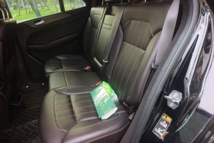 Used Mercedes-Benz GLE 2018 GLE 320 4MATIC Dynamic Edition Collector's Edition Left Rear Seat