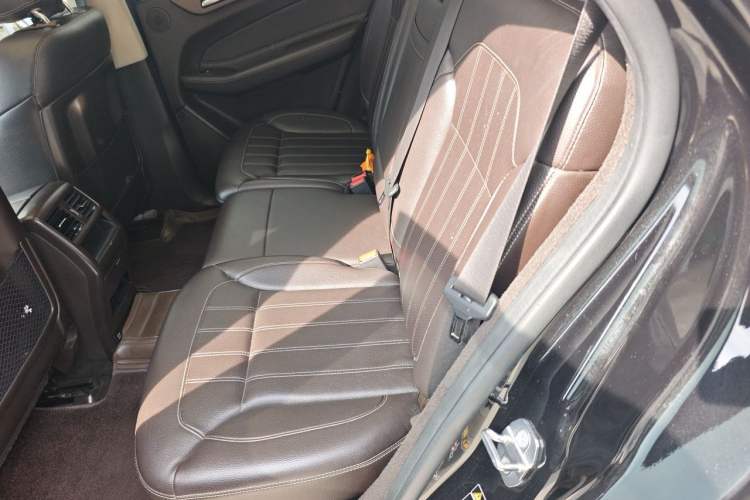 Used Mercedes-Benz GLE 2018 GLE 320 4MATIC Dynamic Edition Collector's Edition Left Rear Seat