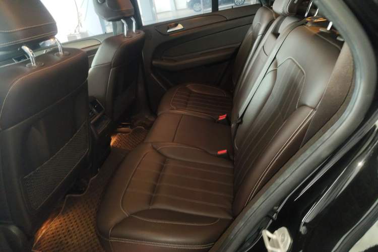 Used Mercedes-Benz GLE 2018 GLE 320 4MATIC Dynamic Edition Collector's Edition Left Rear Seat