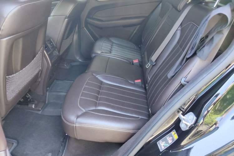 Used Mercedes-Benz GLE 2018 GLE 320 4MATIC Dynamic Edition Collector's Edition Left Rear Seat