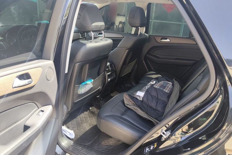 Used Mercedes-Benz GLE 2018 GLE 320 4MATIC Dynamic Edition Collector's Edition Left Rear Seat