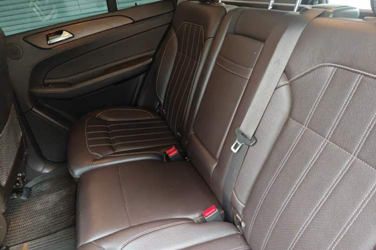 Used Mercedes-Benz GLE  Left Rear Seat
