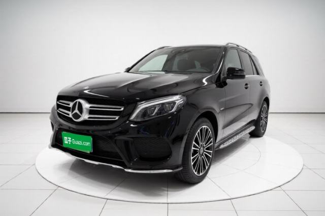 Ojetý Mercedes-Benz GLE 2018 GLE 400 4MATIC Exclusive Edition