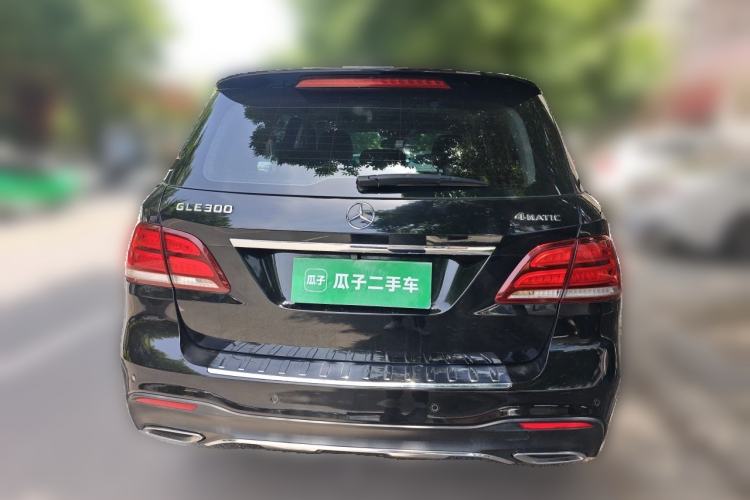 Used Mercedes-Benz GLE 2018 GLE 300 d 4MATIC Rear