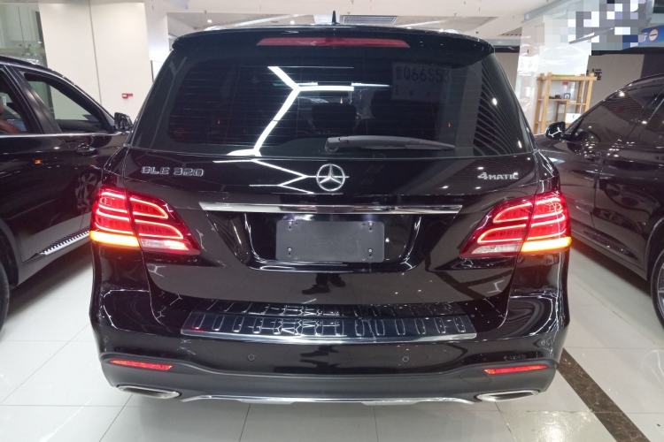 Used Mercedes-Benz GLE 2018 GLE 320 4MATIC Dynamic Edition Collector's Edition Rear