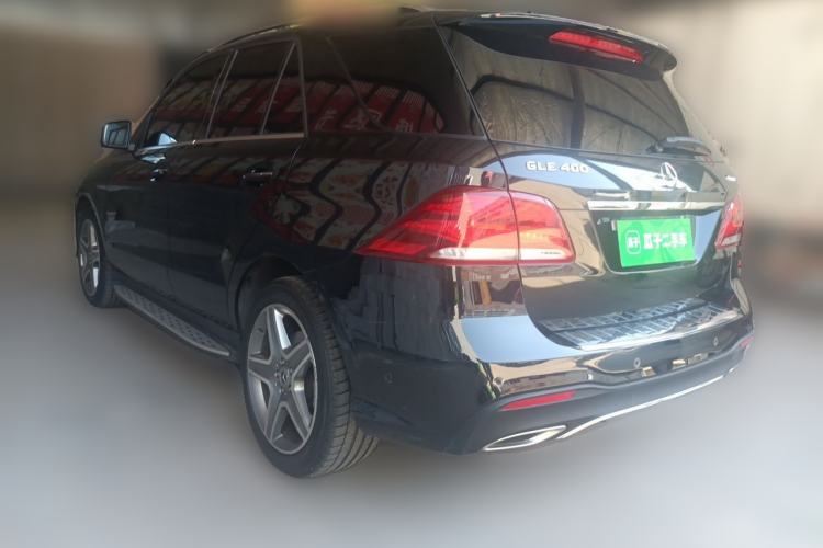 Used Mercedes-Benz GLE 2018 GLE 400 4MATIC Exclusive Edition Rear Left 45 Deg